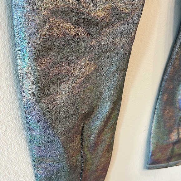 ALO Yoga NWOT High-Waist Shimmer Legging Size Large - Picture 5 of 8